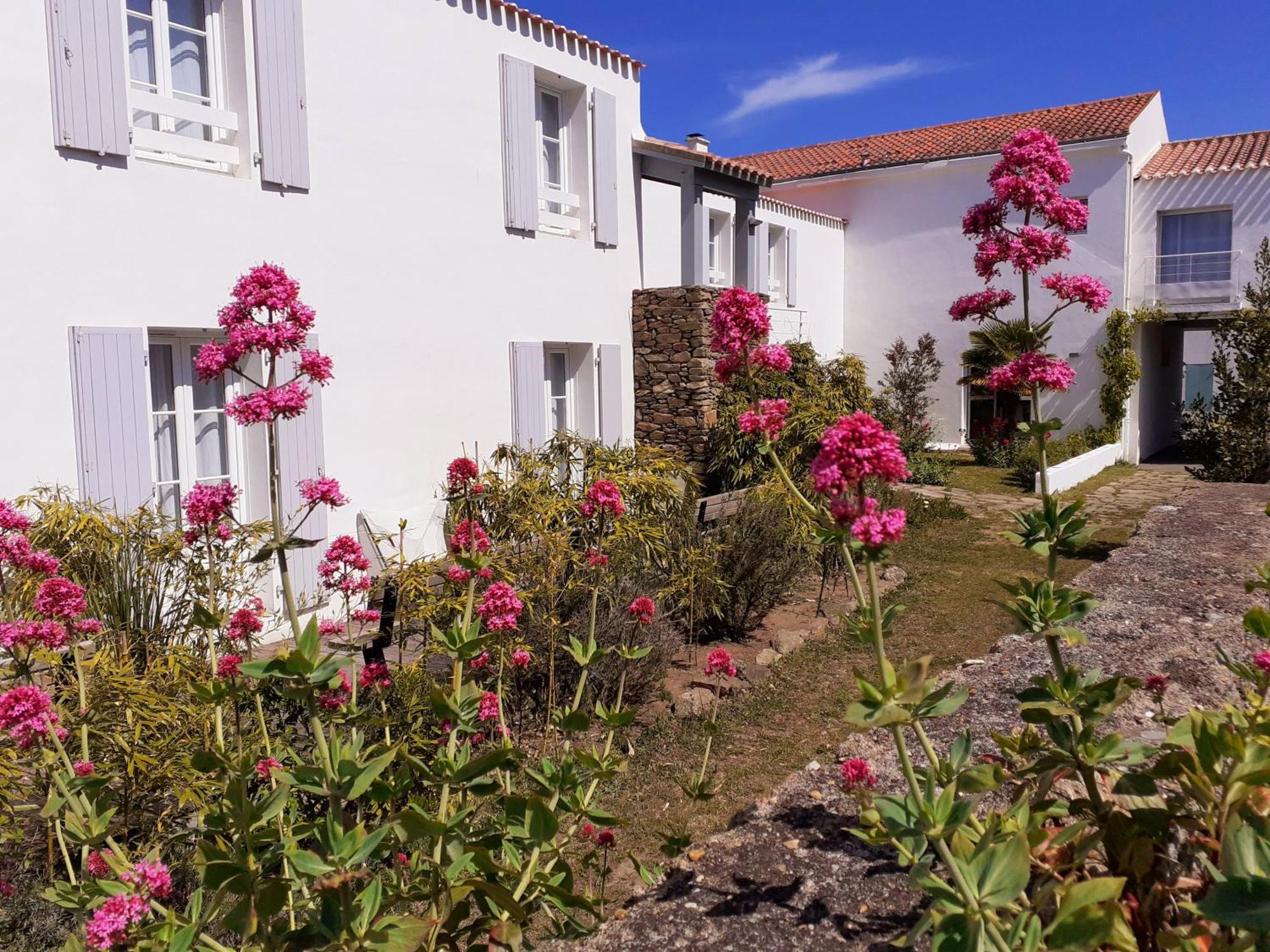 Hotel L'Escale A L'Ile D'Yeu Экстерьер фото