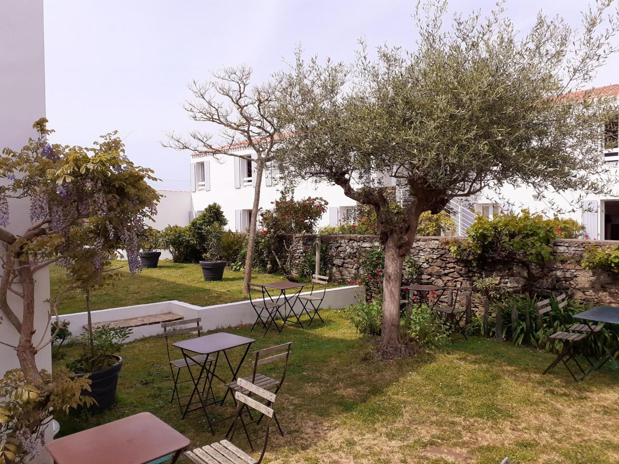 Hotel L'Escale A L'Ile D'Yeu Экстерьер фото