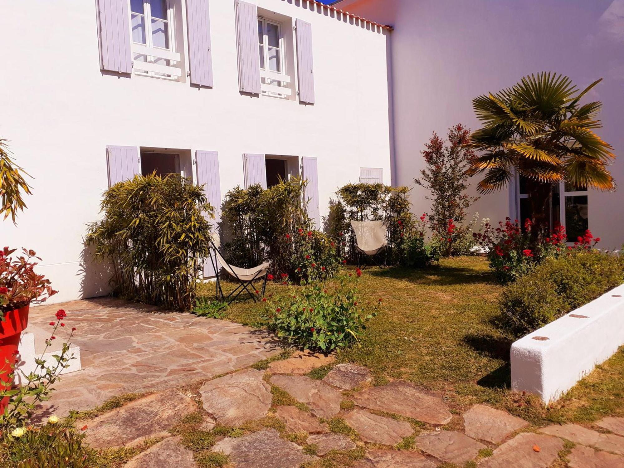 Hotel L'Escale A L'Ile D'Yeu Экстерьер фото